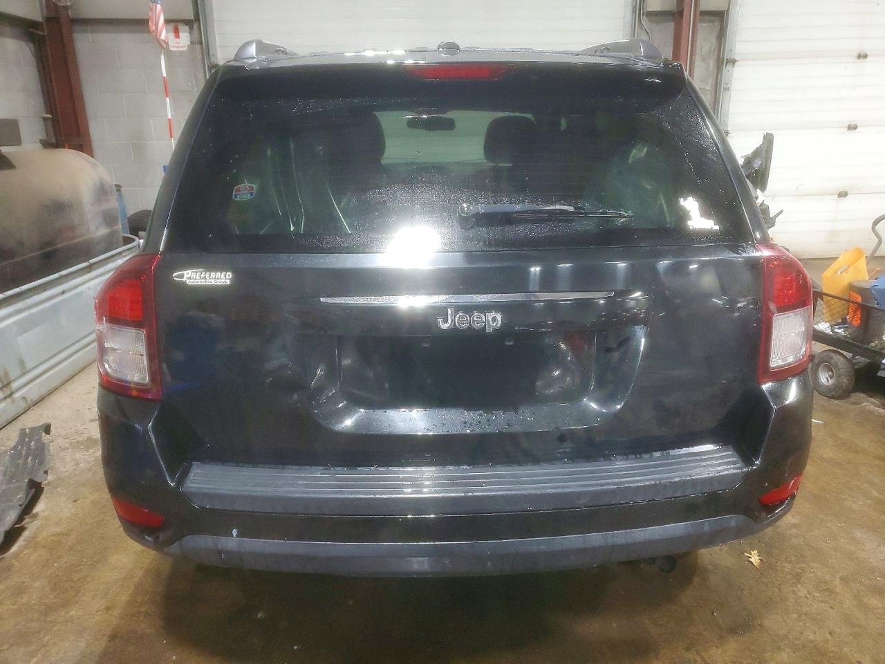 2017 JEEP COMPASS SPORT photo 6