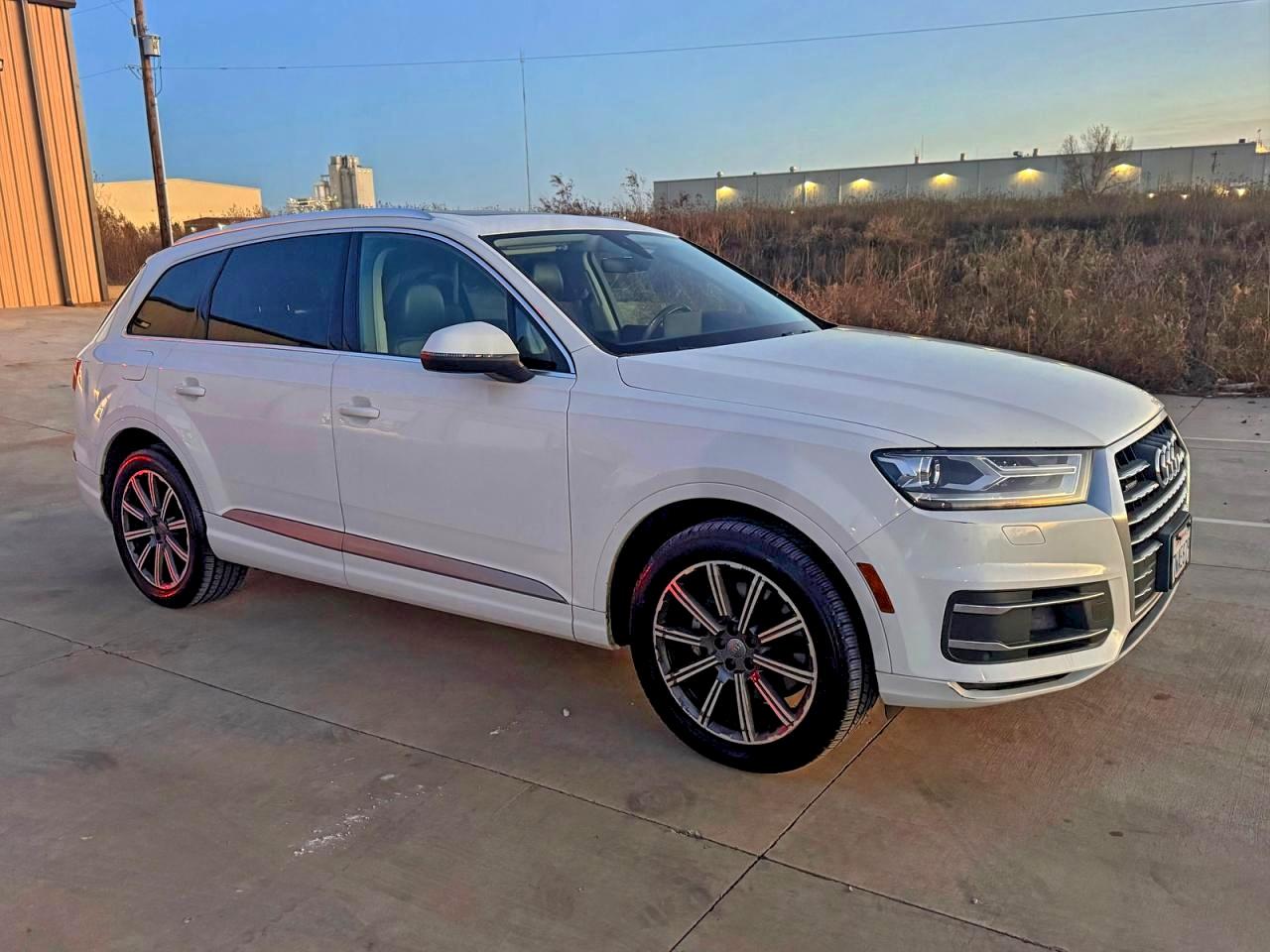 2017 AUDI Q7