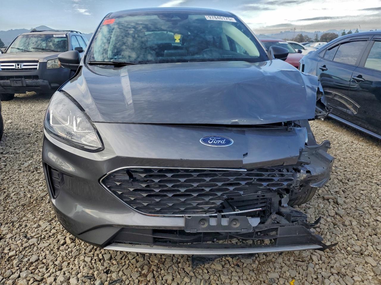 2022 FORD ESCAPE SE photo 9