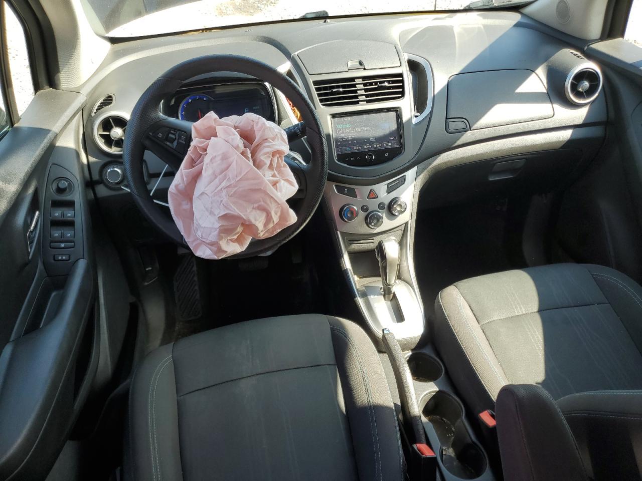 2015 CHEVROLET TRAX 1LT photo 15