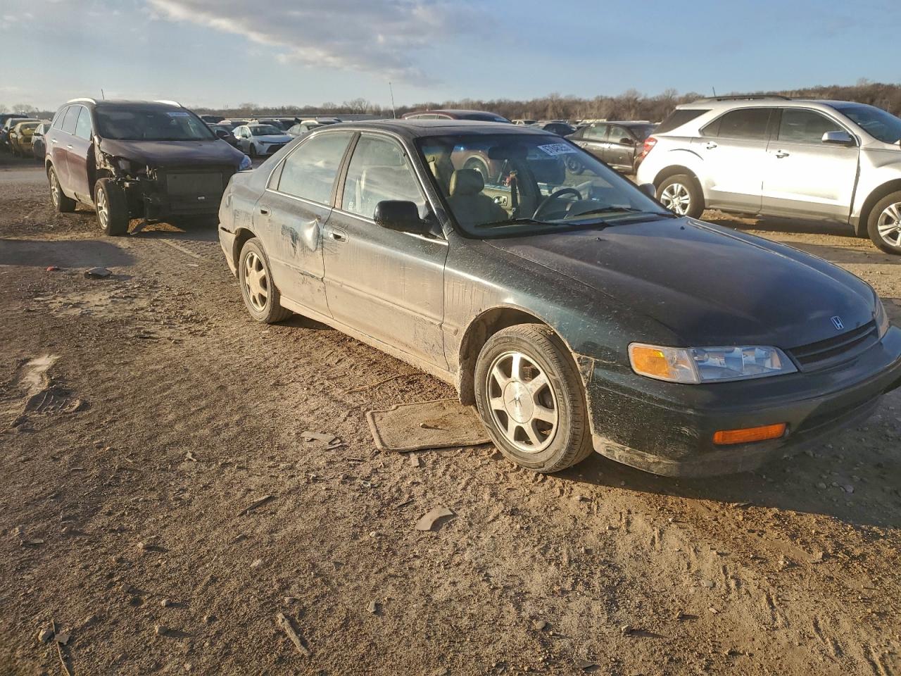 1994 HONDA ACCORD EX photo 4