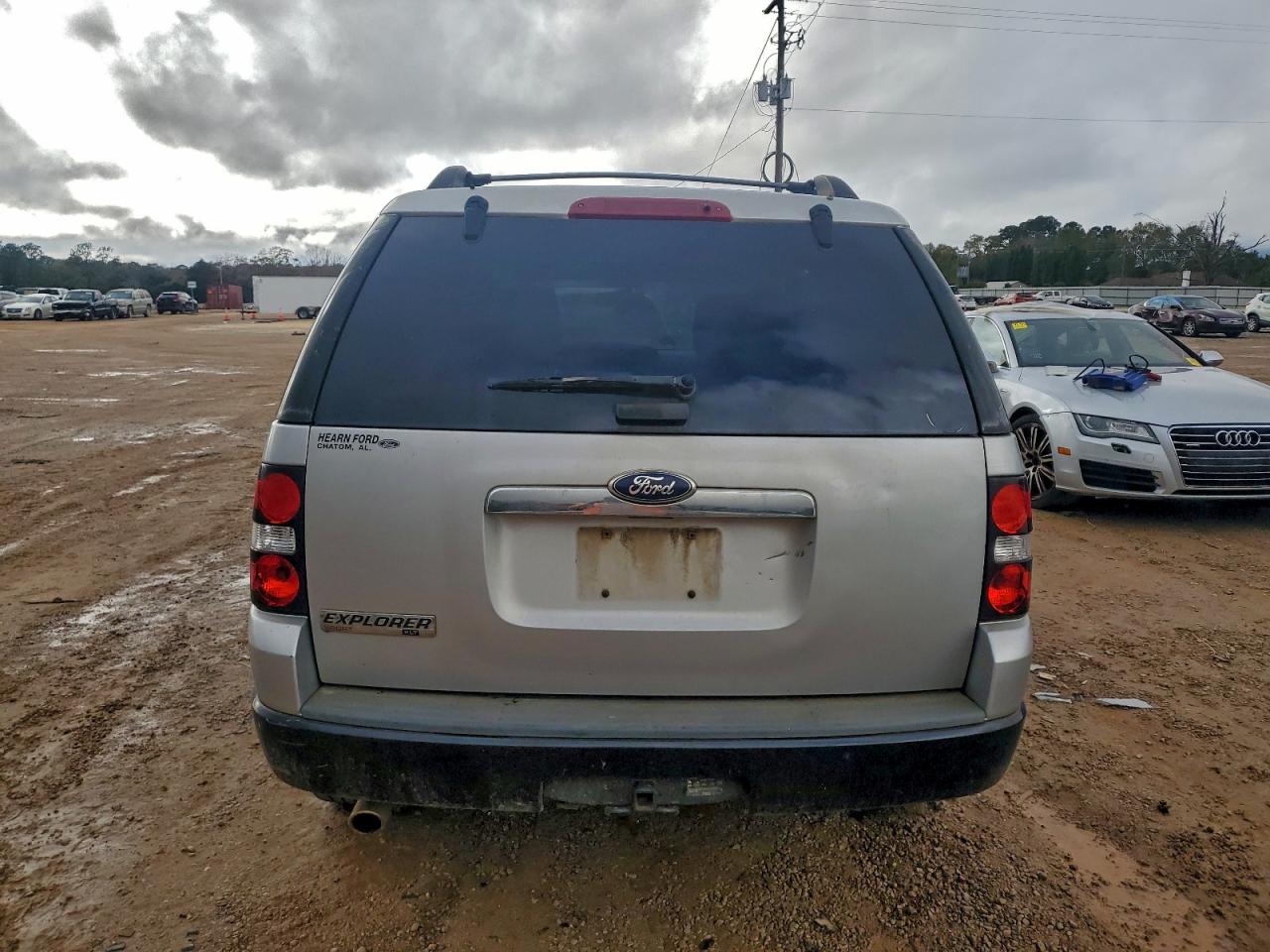 2010 FORD EXPLORER XLT photo 6