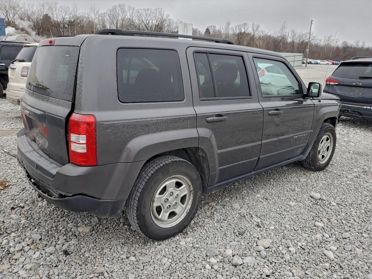 2017 JEEP PATRIOT SPORT photo 3
