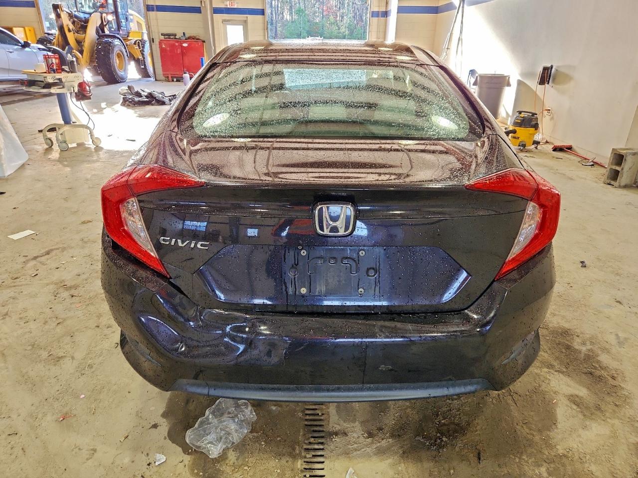 2016 HONDA CIVIC LX photo 11