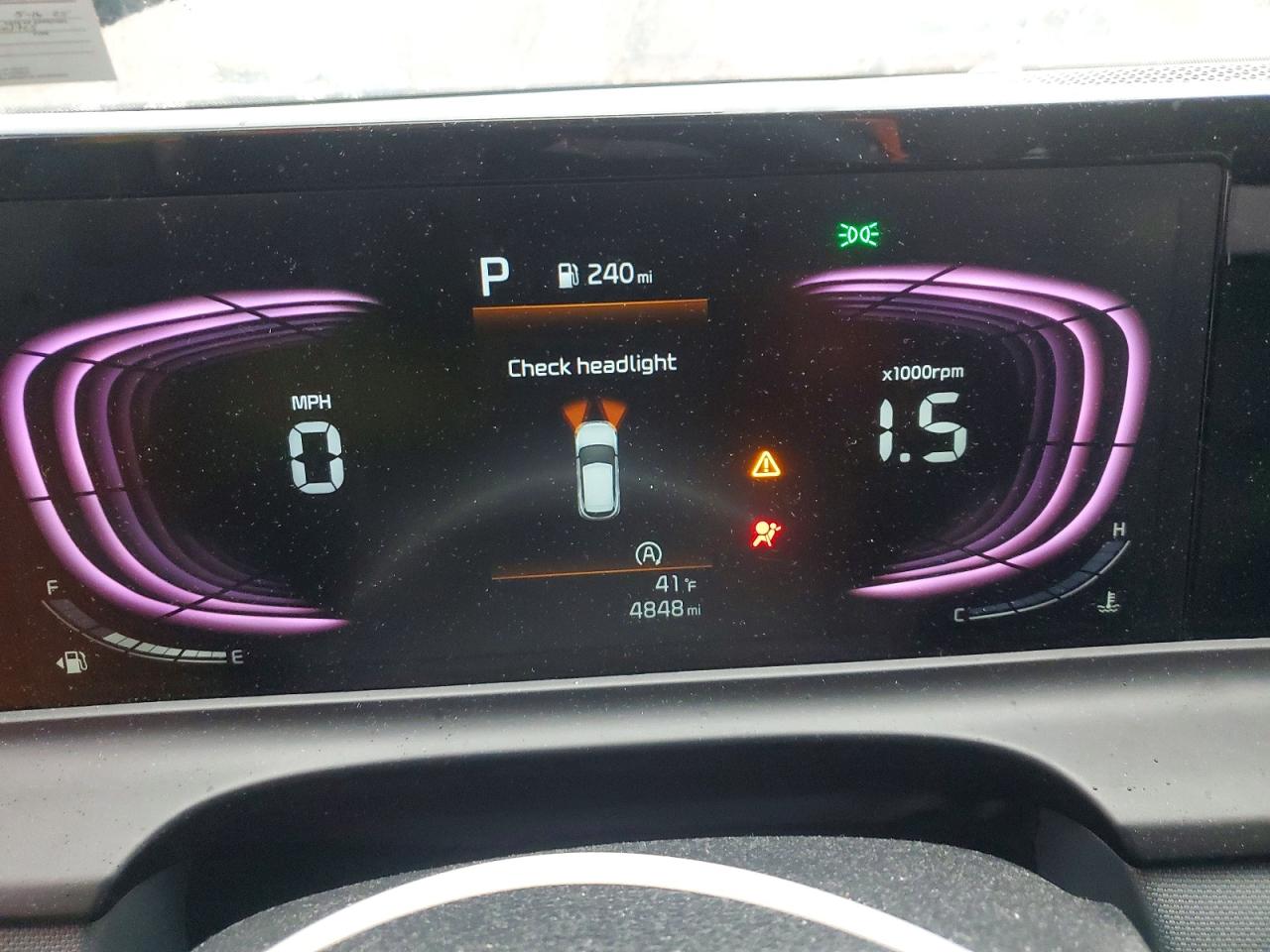 2025 KIA SELTOS LX photo 9