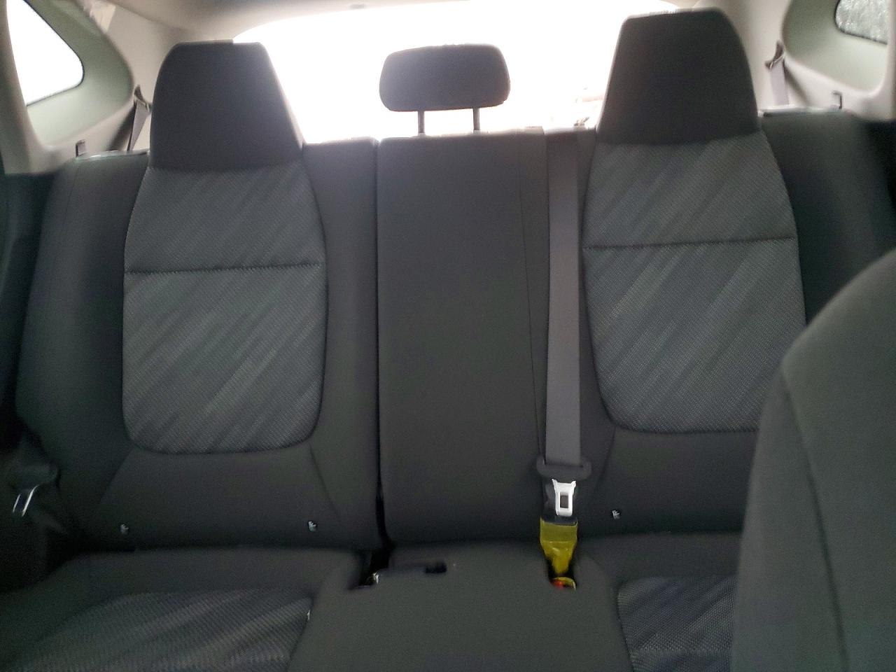 2025 KIA SELTOS LX photo 10