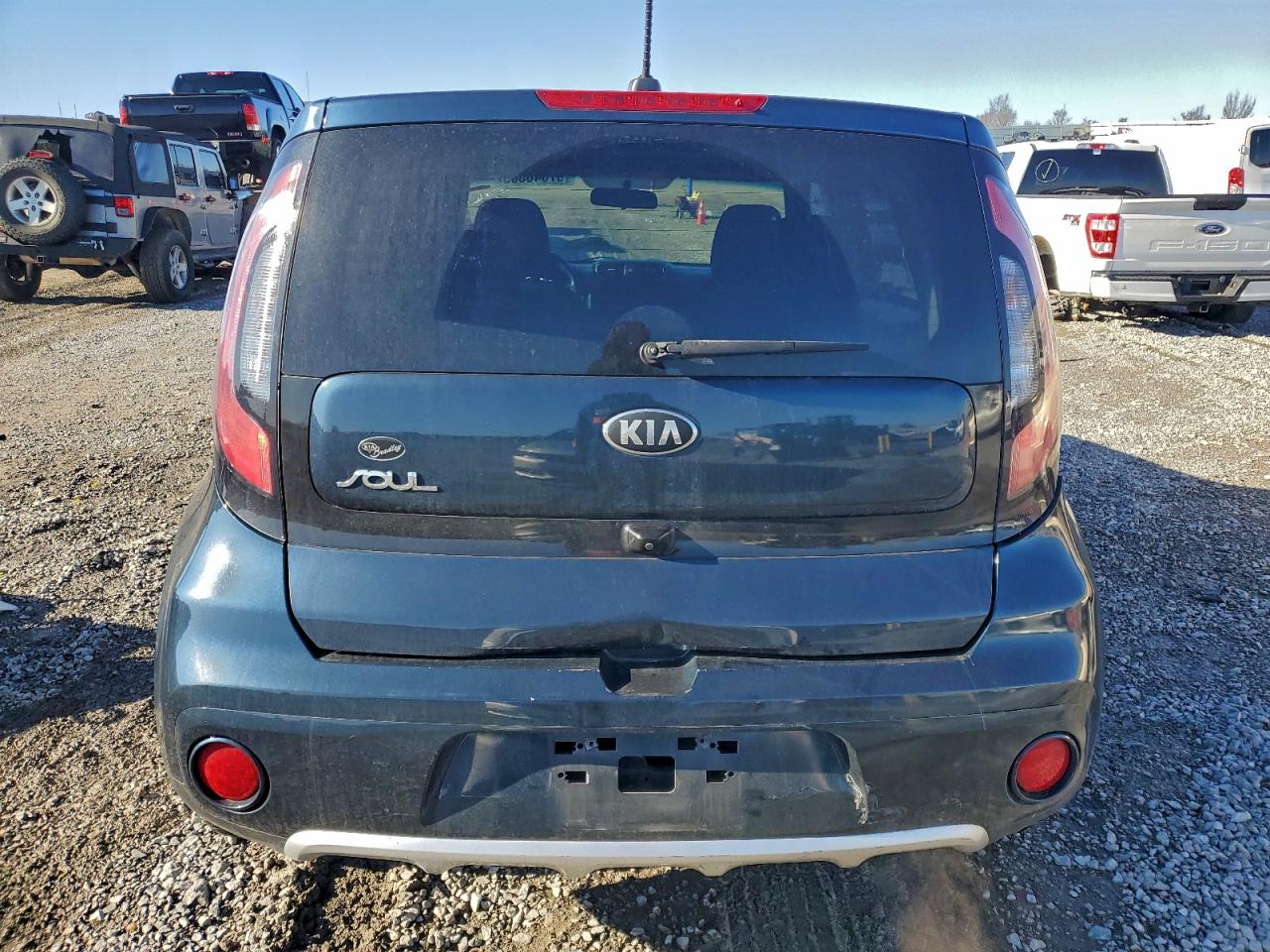 2017 KIA SOUL + photo 6