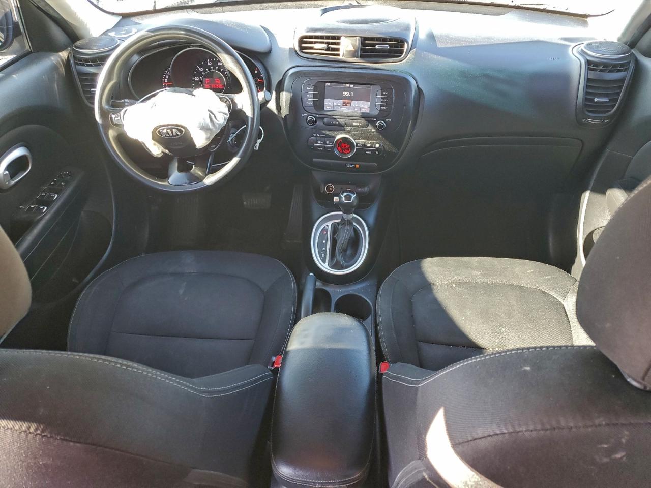 2017 KIA SOUL + photo 8
