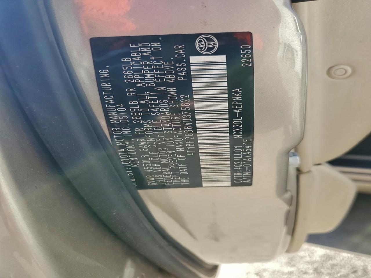 2004 TOYOTA AVALON XL photo 12