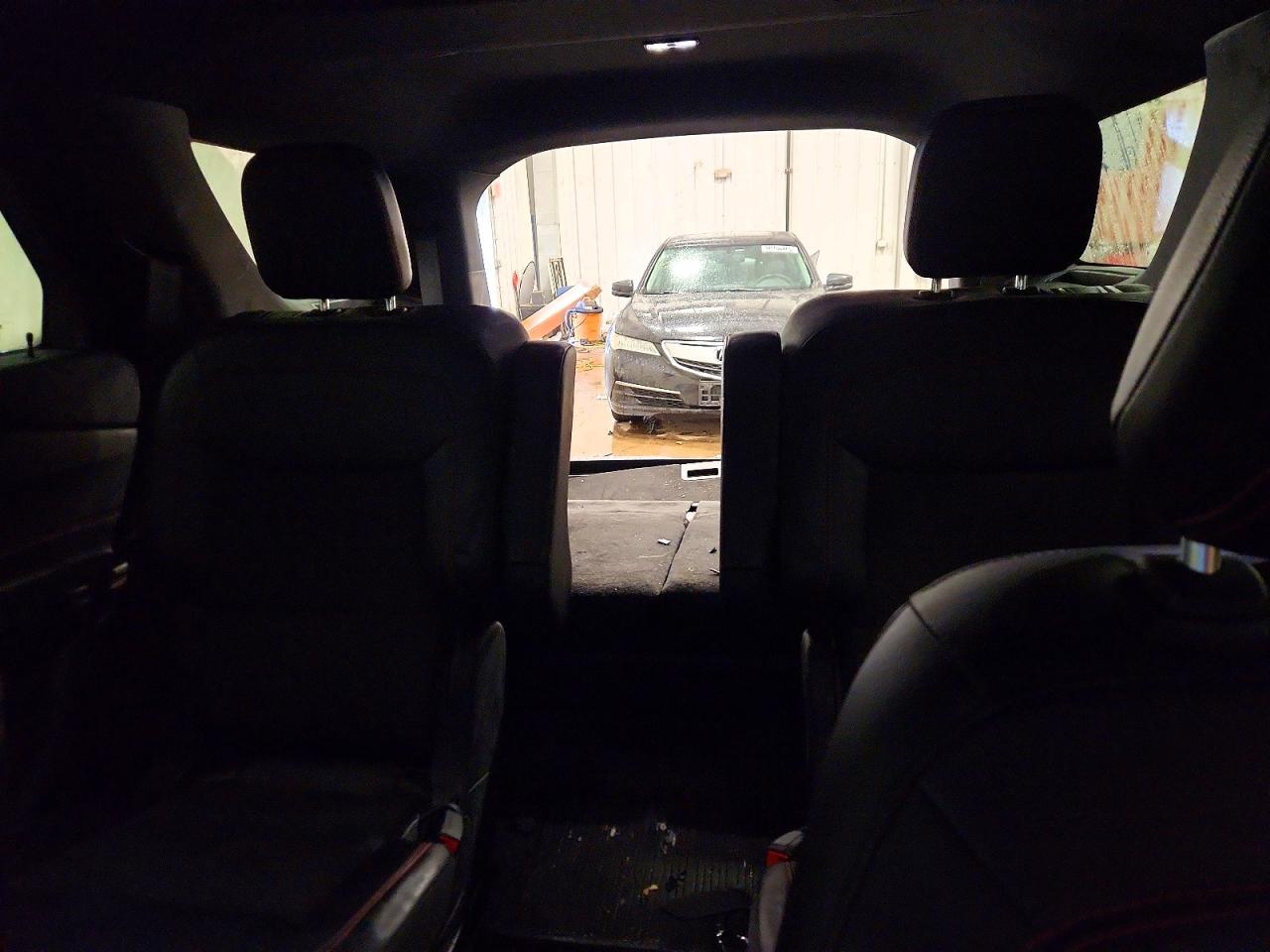 2023 FORD EXPLORER ST-LINE photo 10