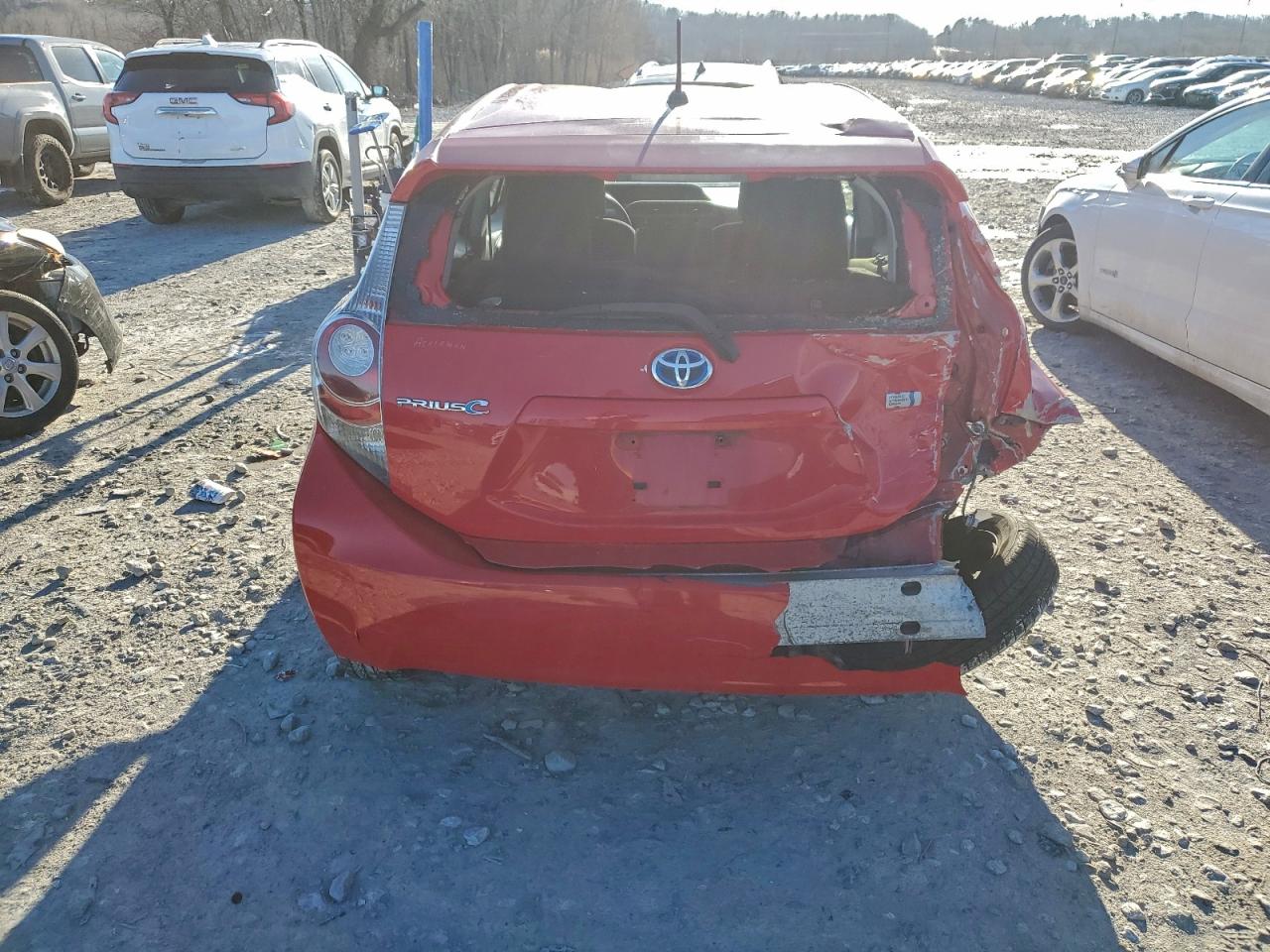 2013 TOYOTA PRIUS C photo 6