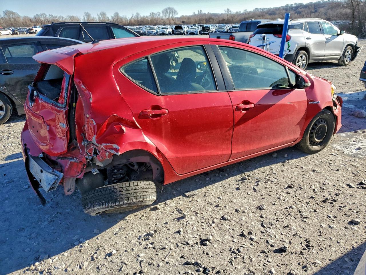 2013 TOYOTA PRIUS C photo 3
