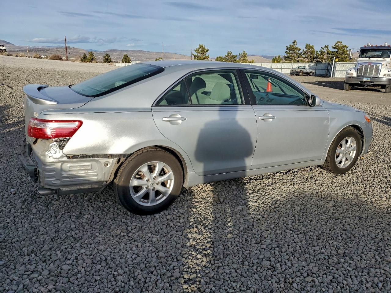 2007 TOYOTA CAMRY LE photo 3
