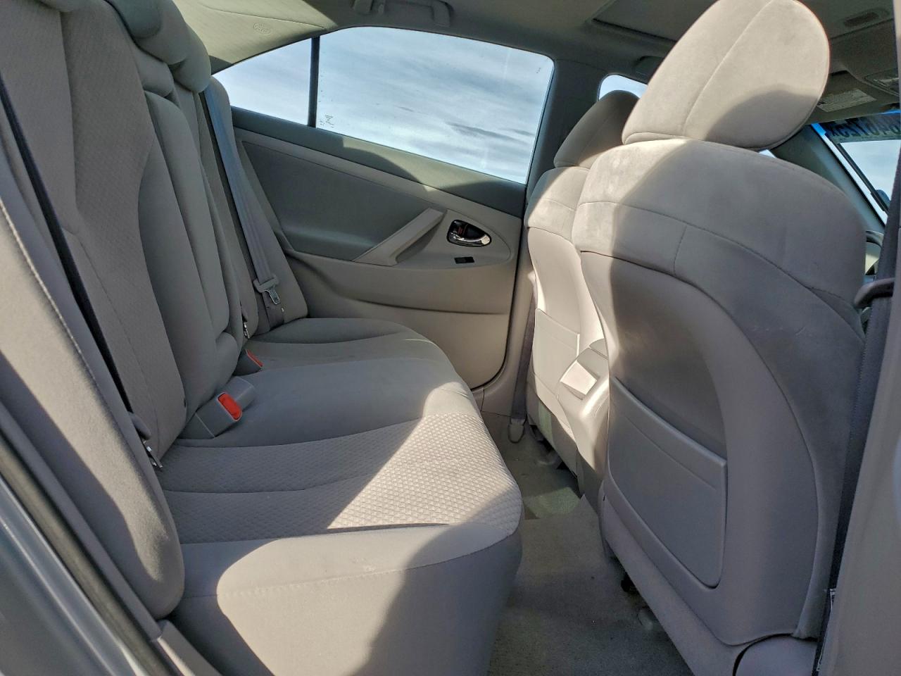 2007 TOYOTA CAMRY LE photo 10