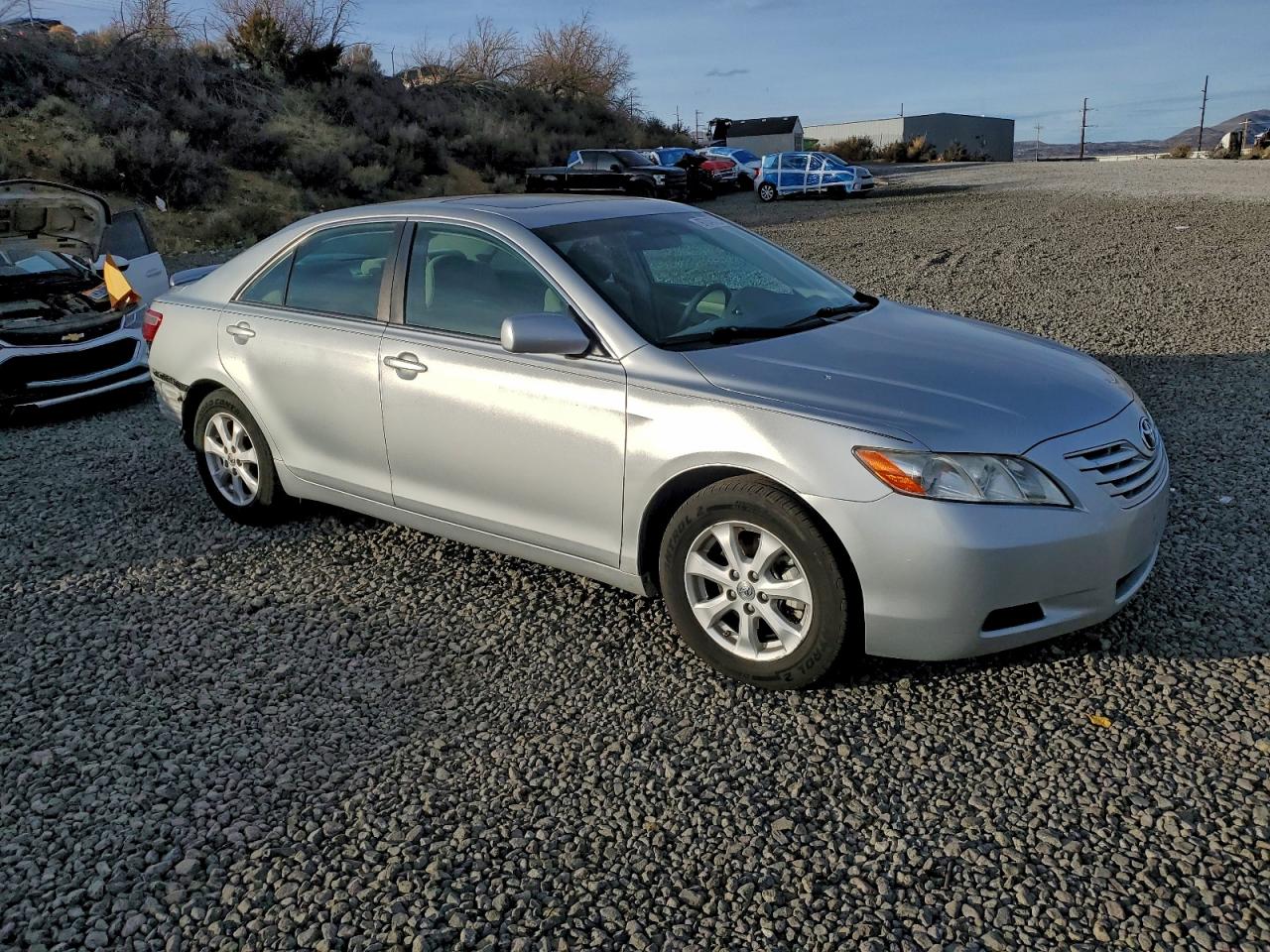 2007 TOYOTA CAMRY LE photo 4