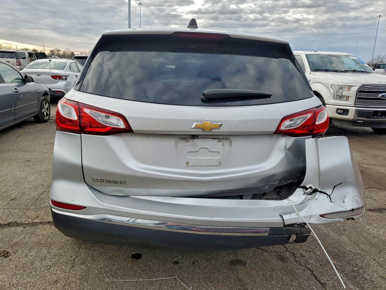 2020 CHEVROLET EQUINOX LT photo 6