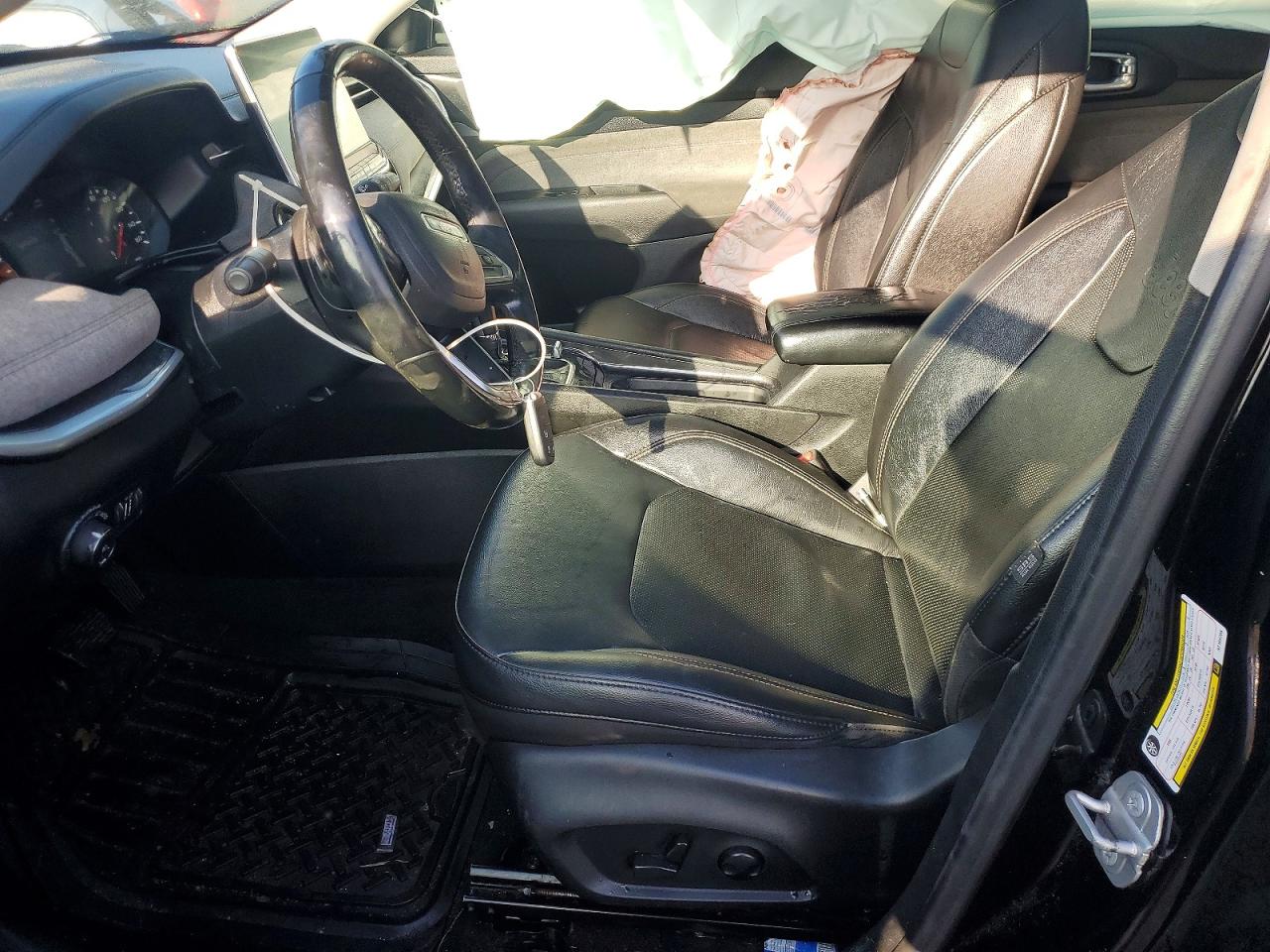 2022 JEEP COMPASS LATITUDE LUX photo 13