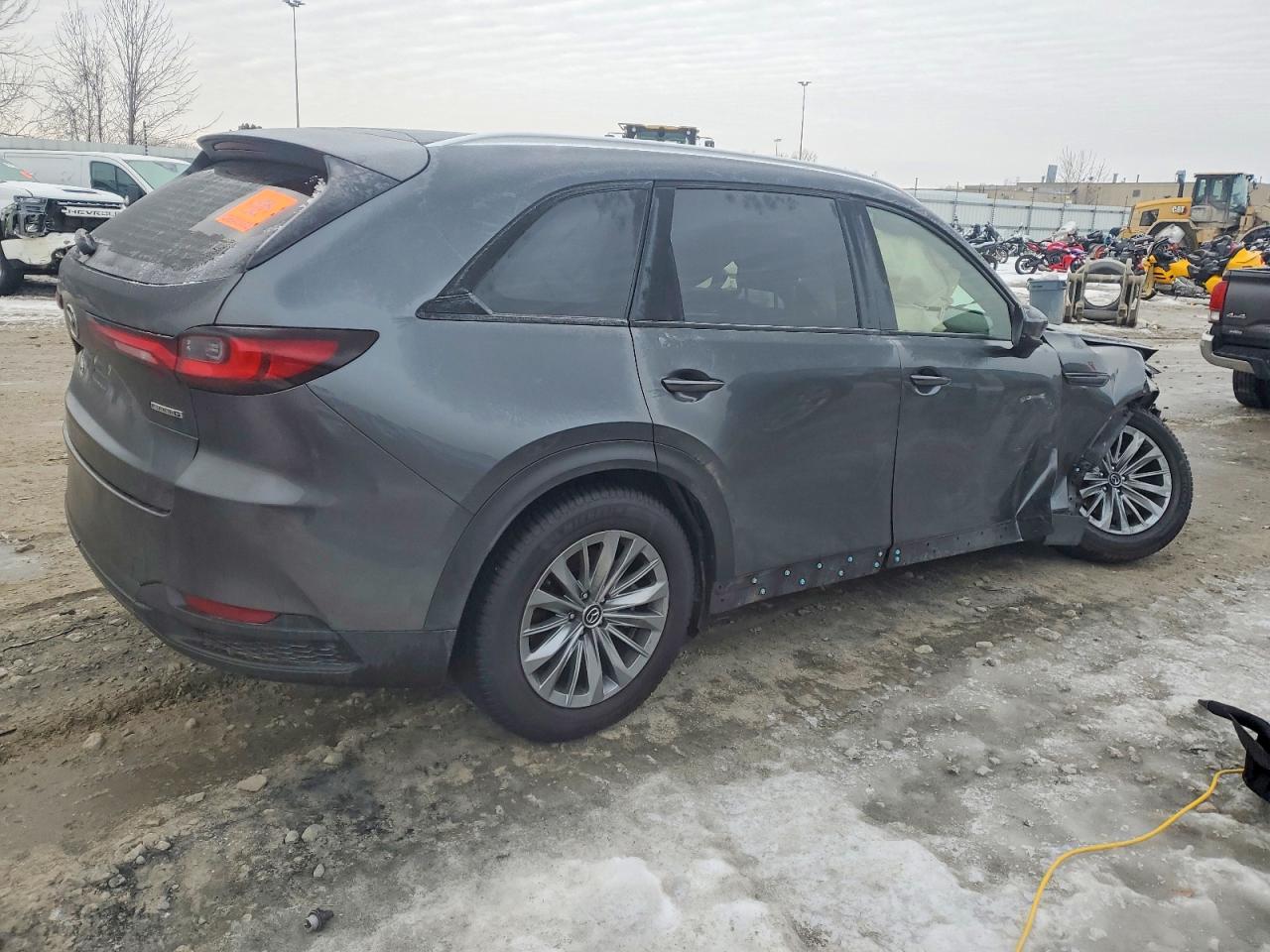 2024 MAZDA CX-90 PREFERRED PLUS photo 3