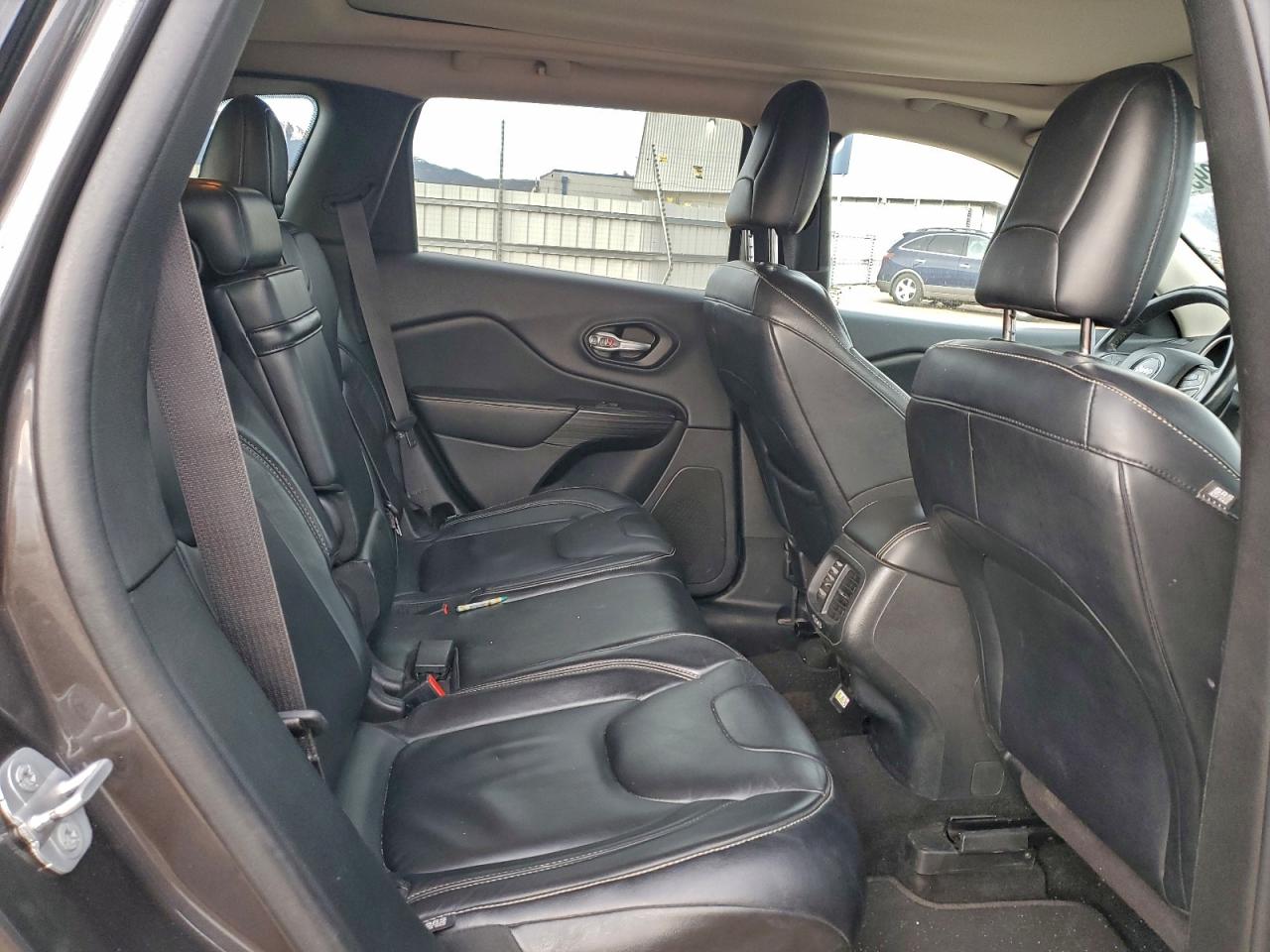 2014 JEEP CHEROKEE LIMITED photo 11