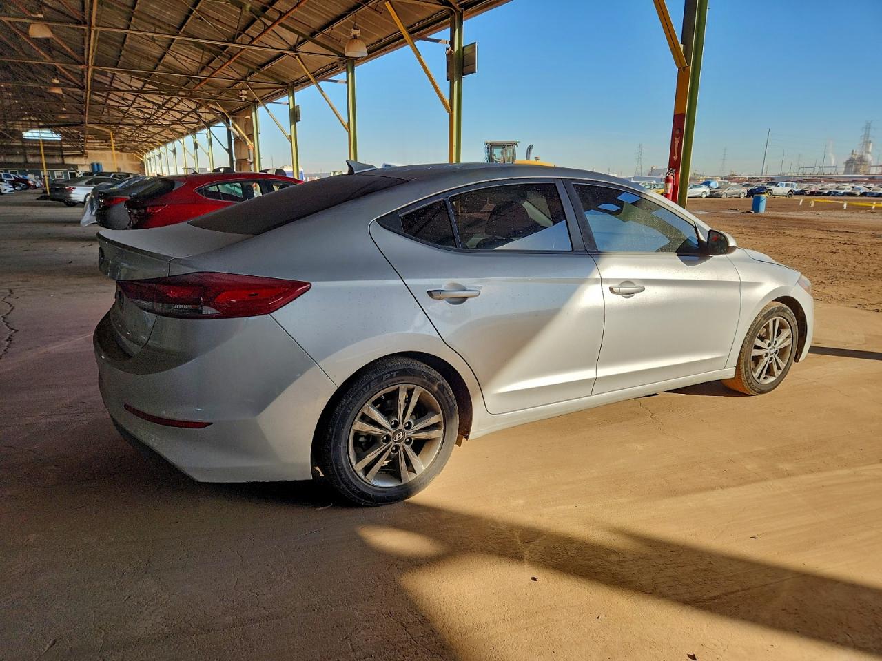 2018 HYUNDAI ELANTRA SEL photo 3