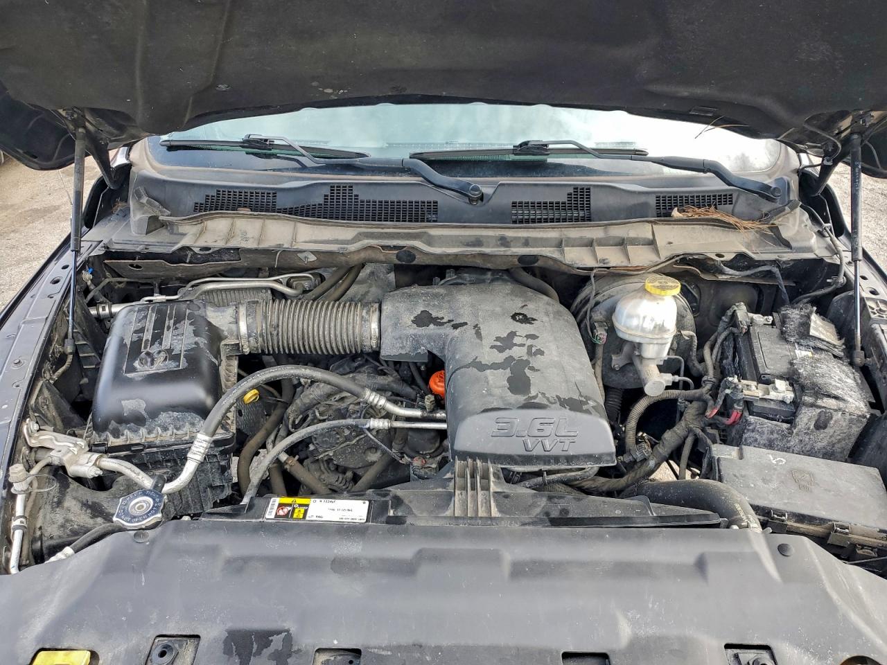 2018 RAM 1500 SLT photo 11