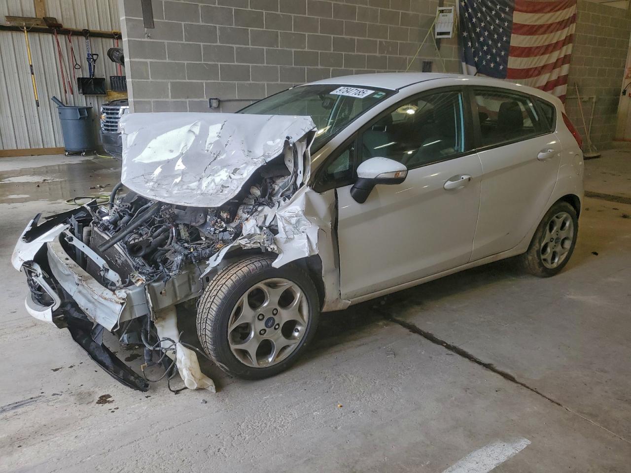 2012 FORD FIESTA