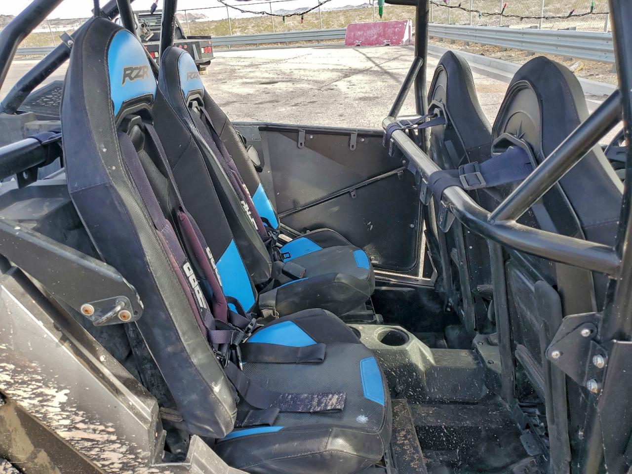 2019 POLARIS RZR UTILITY VEHICLE photo 6