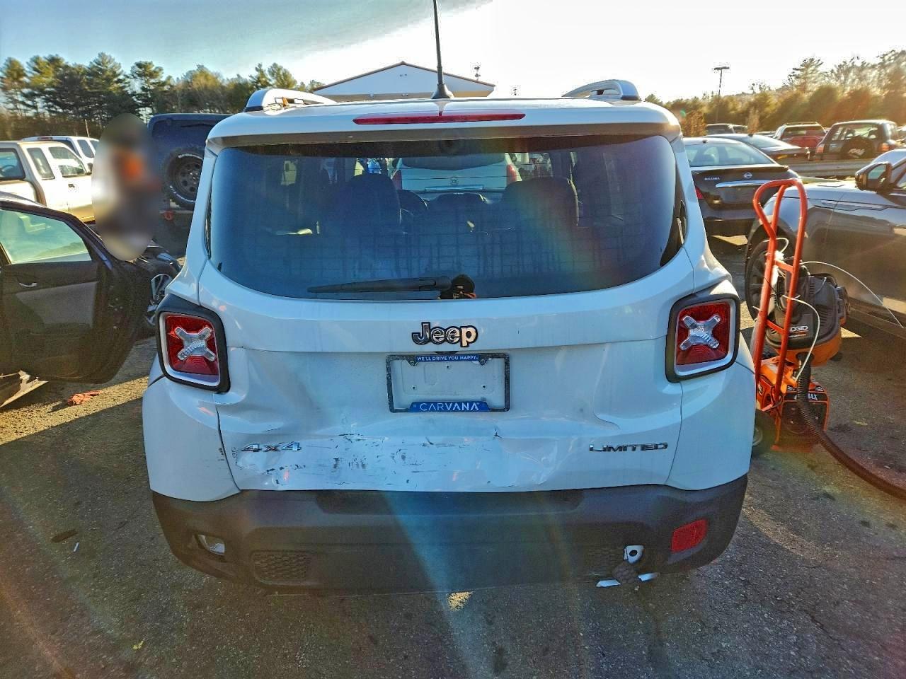 2015 JEEP RENEGADE LIMITED photo 16