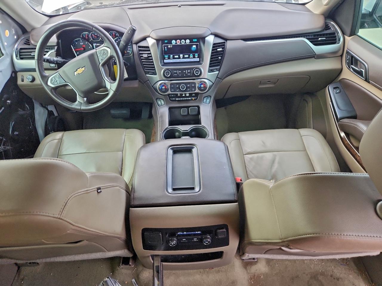 2016 CHEVROLET TAHOE C1500 LT photo 8