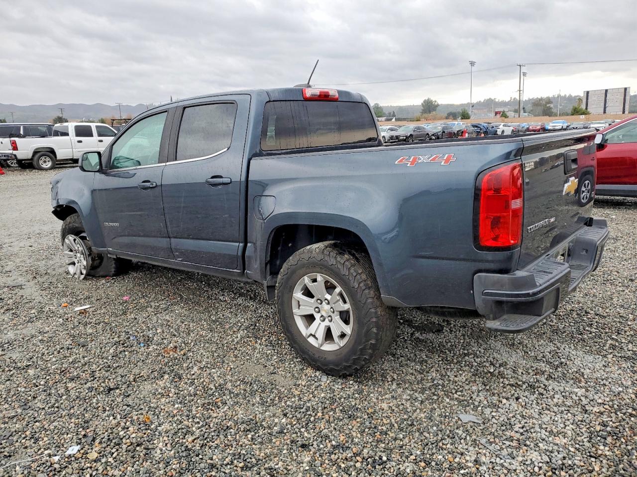 2019 CHEVROLET COLORADO LT photo 3