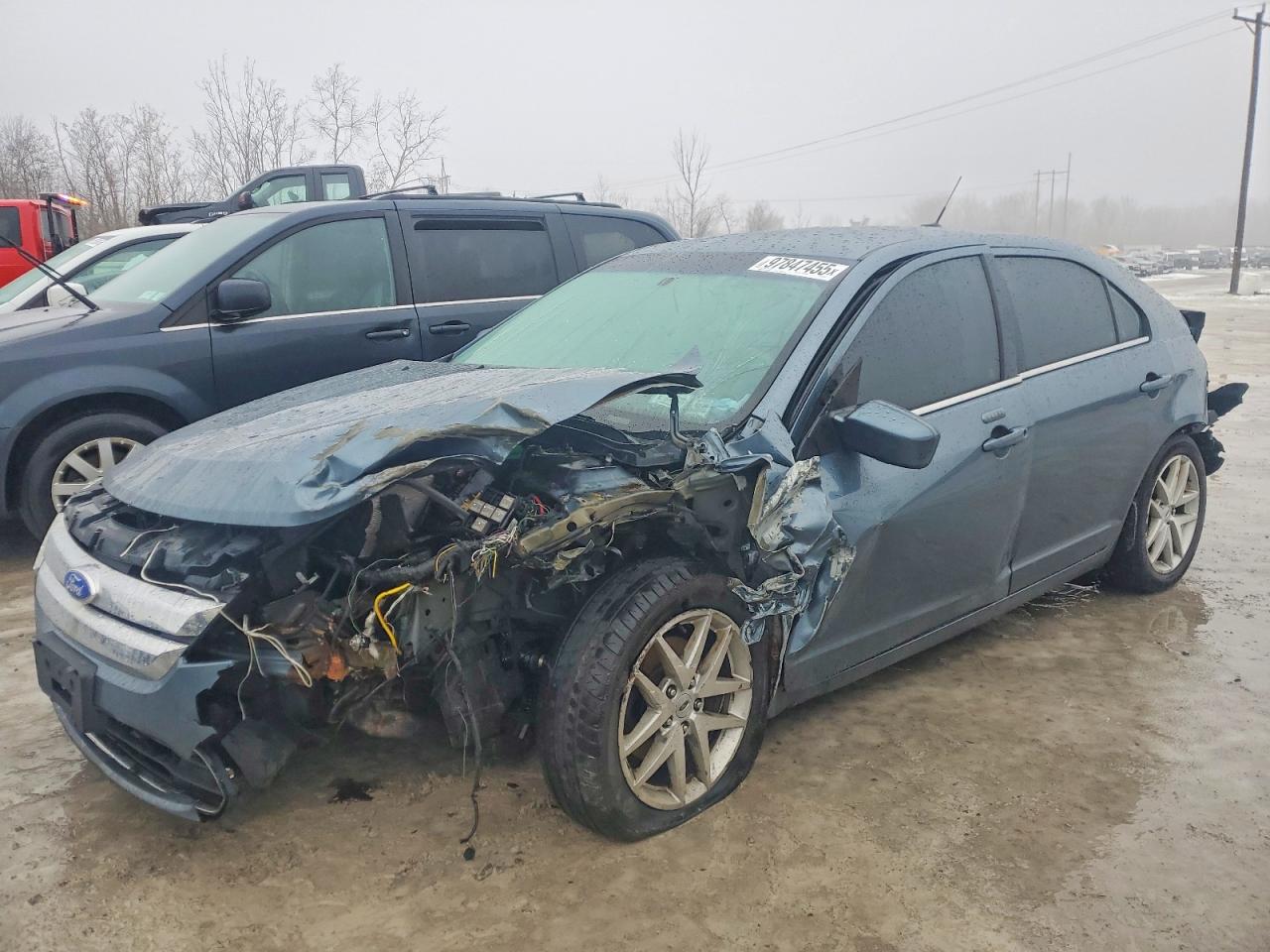 2011 FORD FUSION