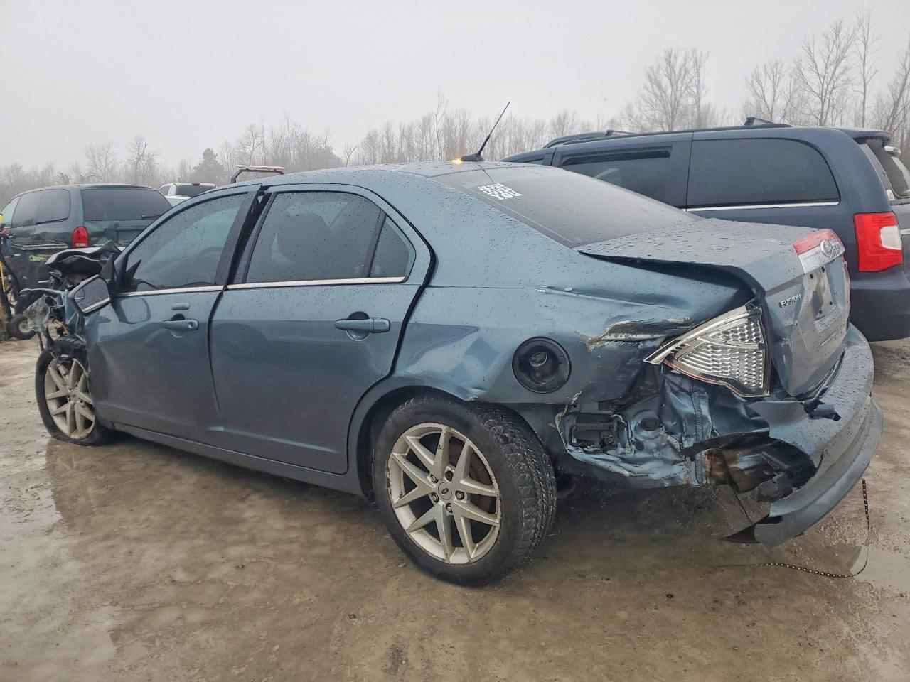 2011 FORD FUSION SEL photo 4