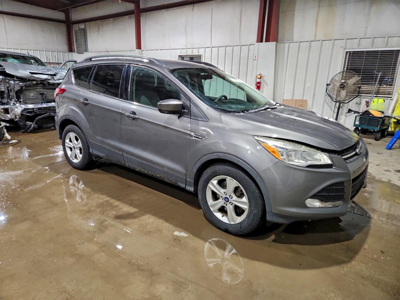 2014 FORD ESCAPE SE photo 4