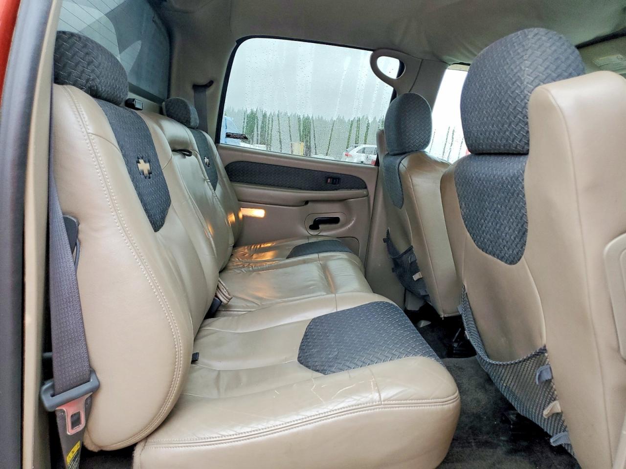 2002 CHEVROLET AVALANCHE K1500 photo 10