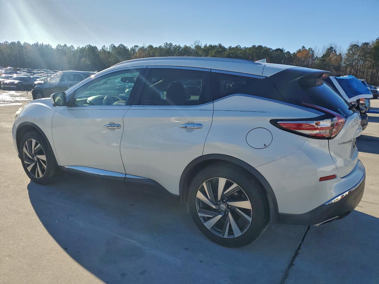 2015 NISSAN MURANO S photo 2
