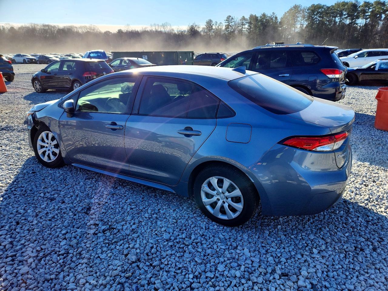 2020 TOYOTA COROLLA LE photo 2