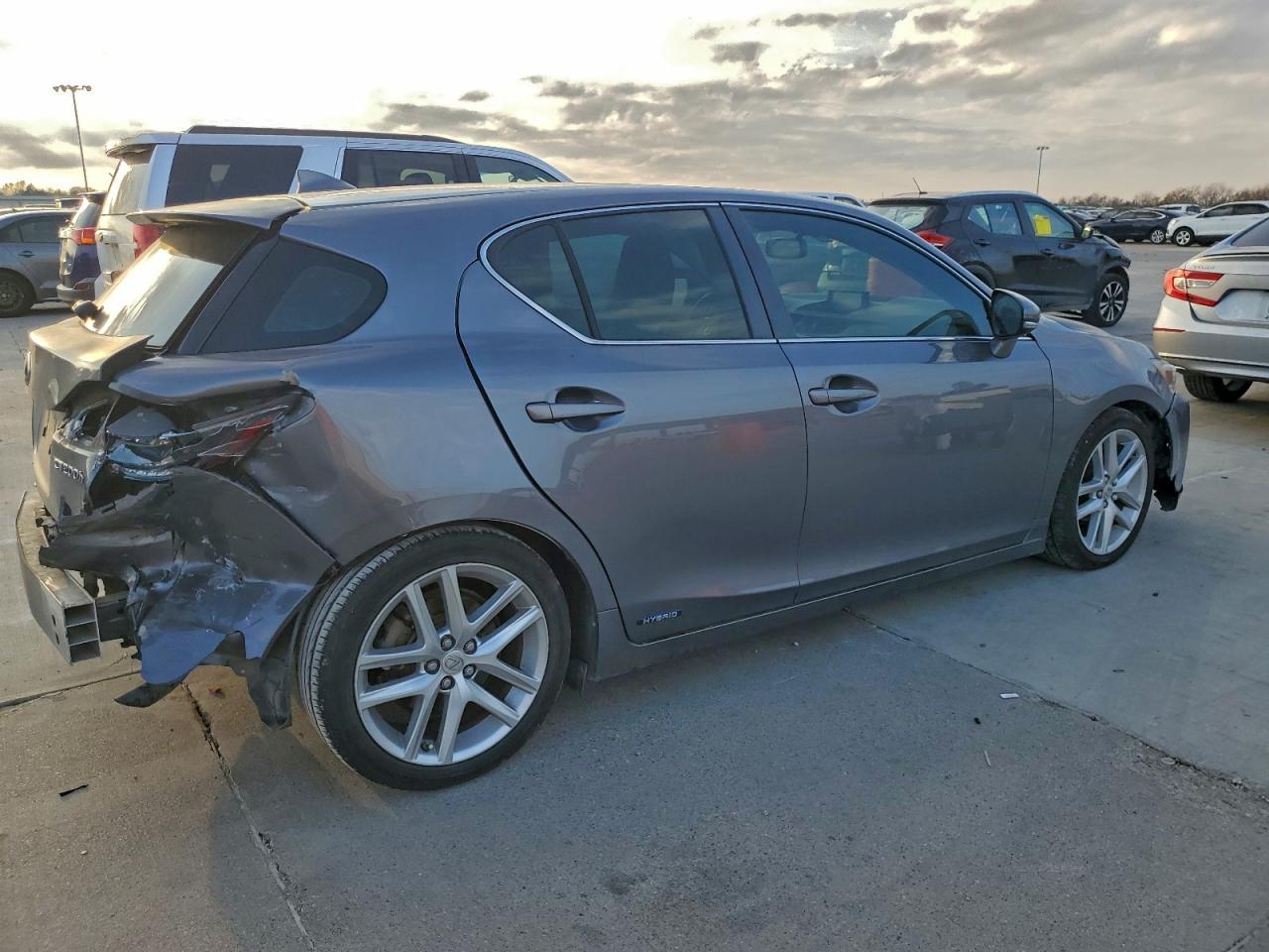 2015 LEXUS CT 200 photo 5