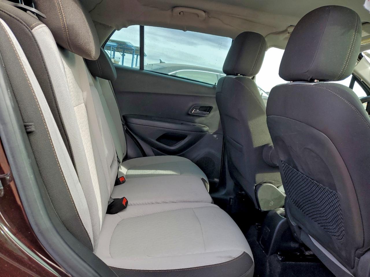 2021 CHEVROLET TRAX LS photo 31