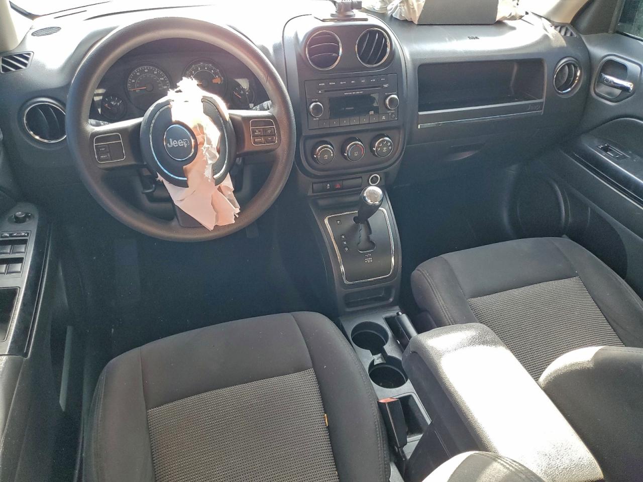 2015 JEEP PATRIOT SPORT photo 8