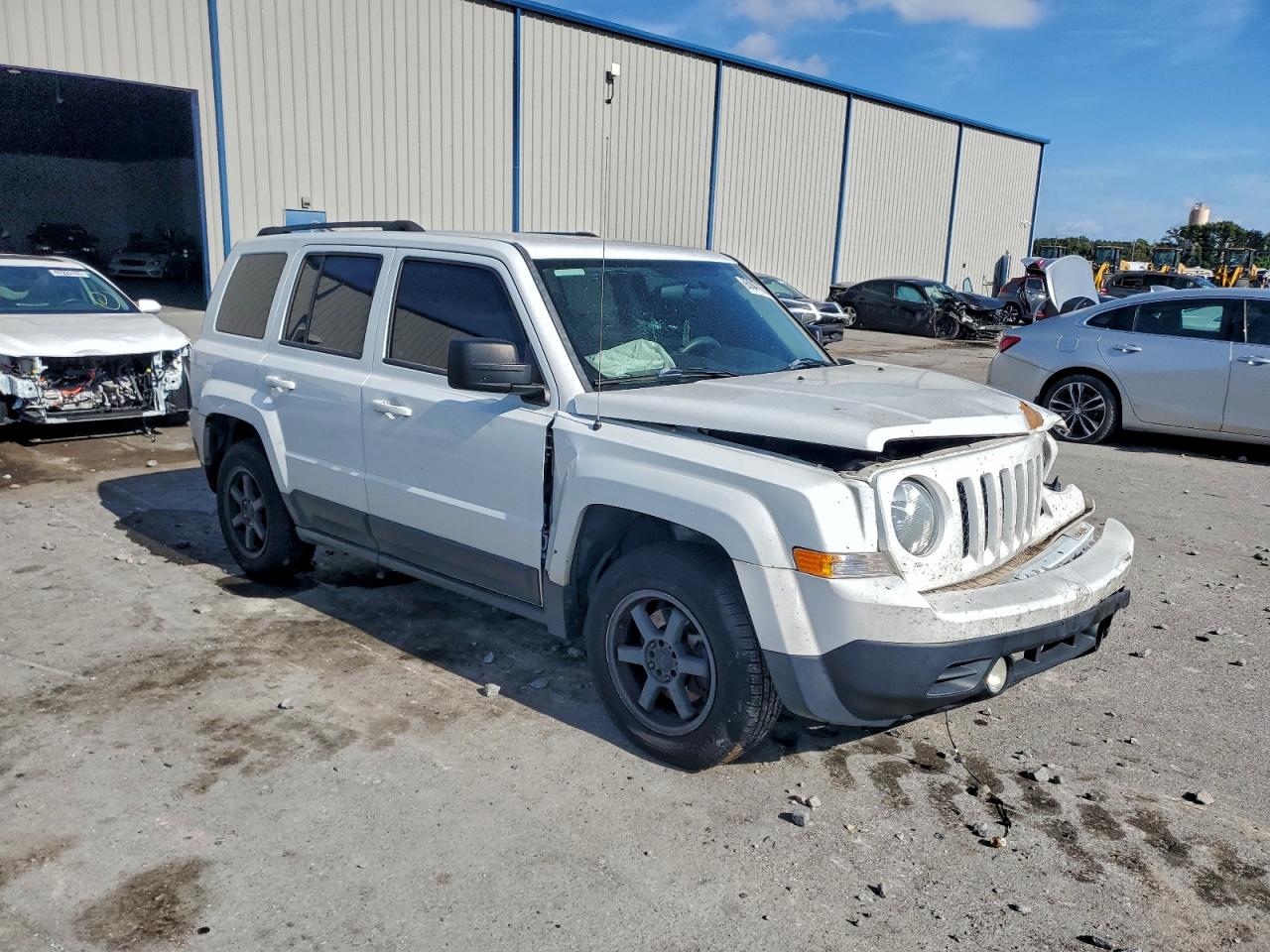 2015 JEEP PATRIOT SPORT photo 4