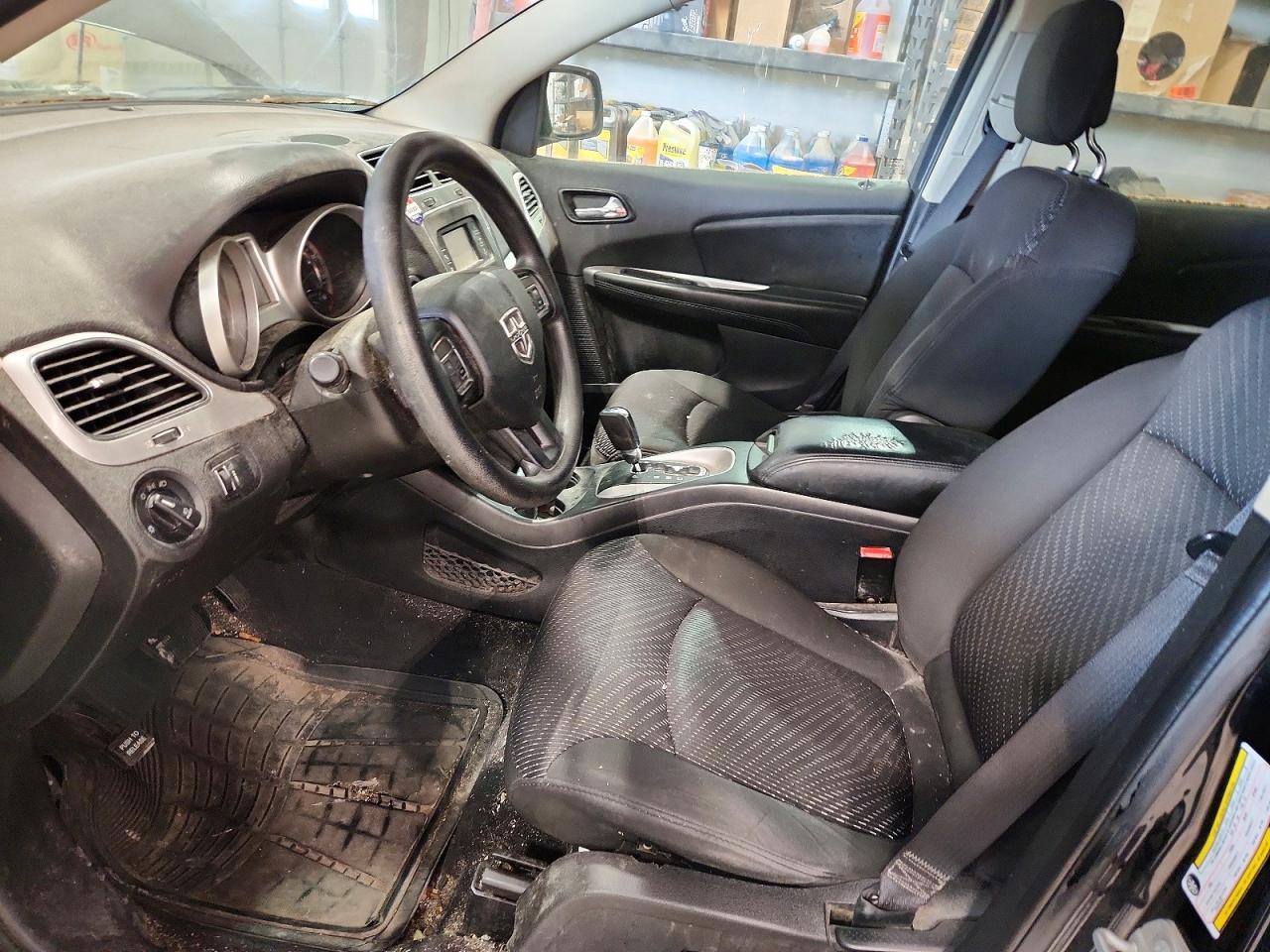 2015 DODGE JOURNEY SXT photo 7