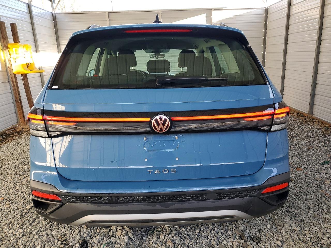 2025 VOLKSWAGEN TAOS S photo 6