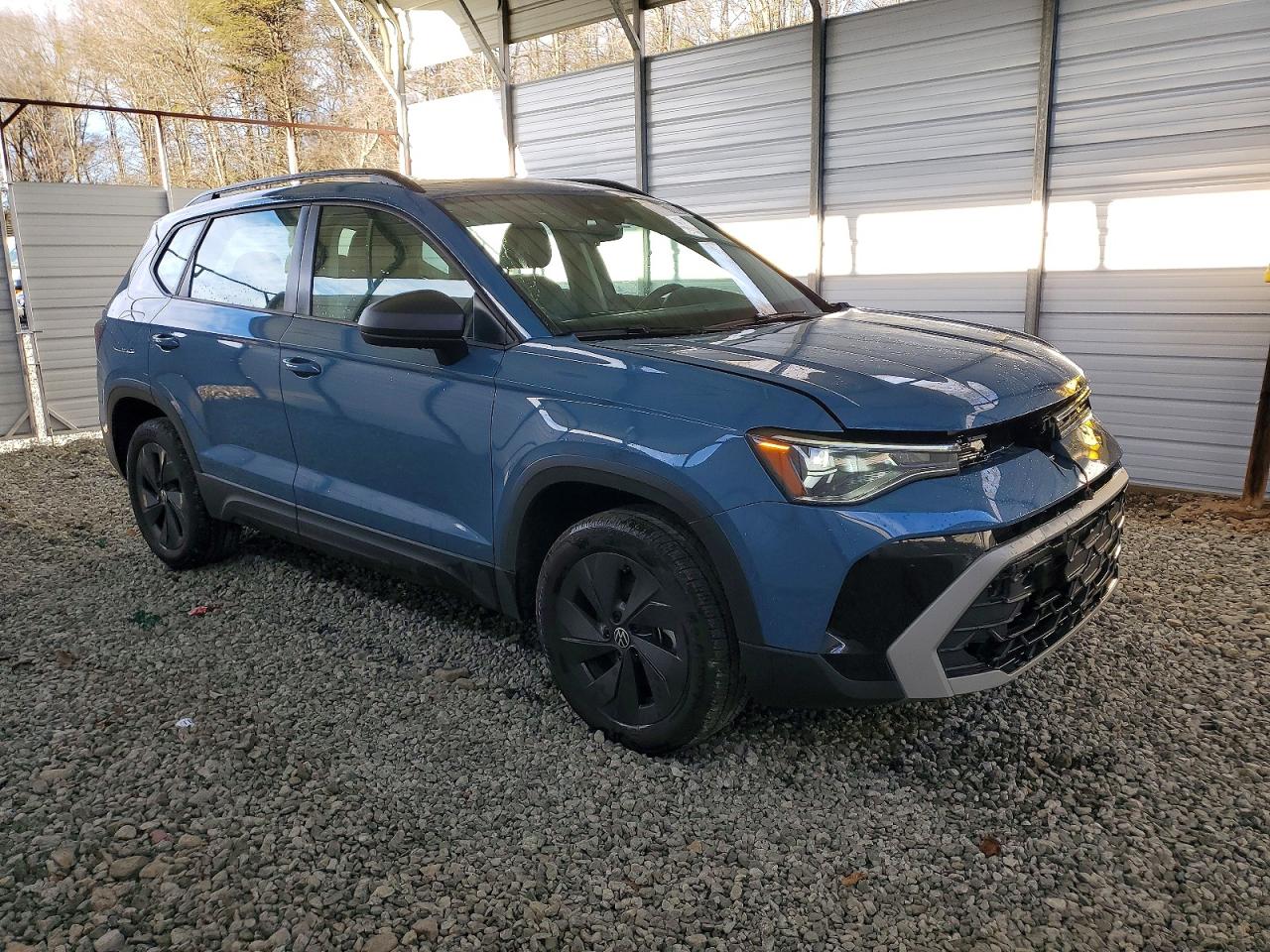2025 VOLKSWAGEN TAOS S photo 4