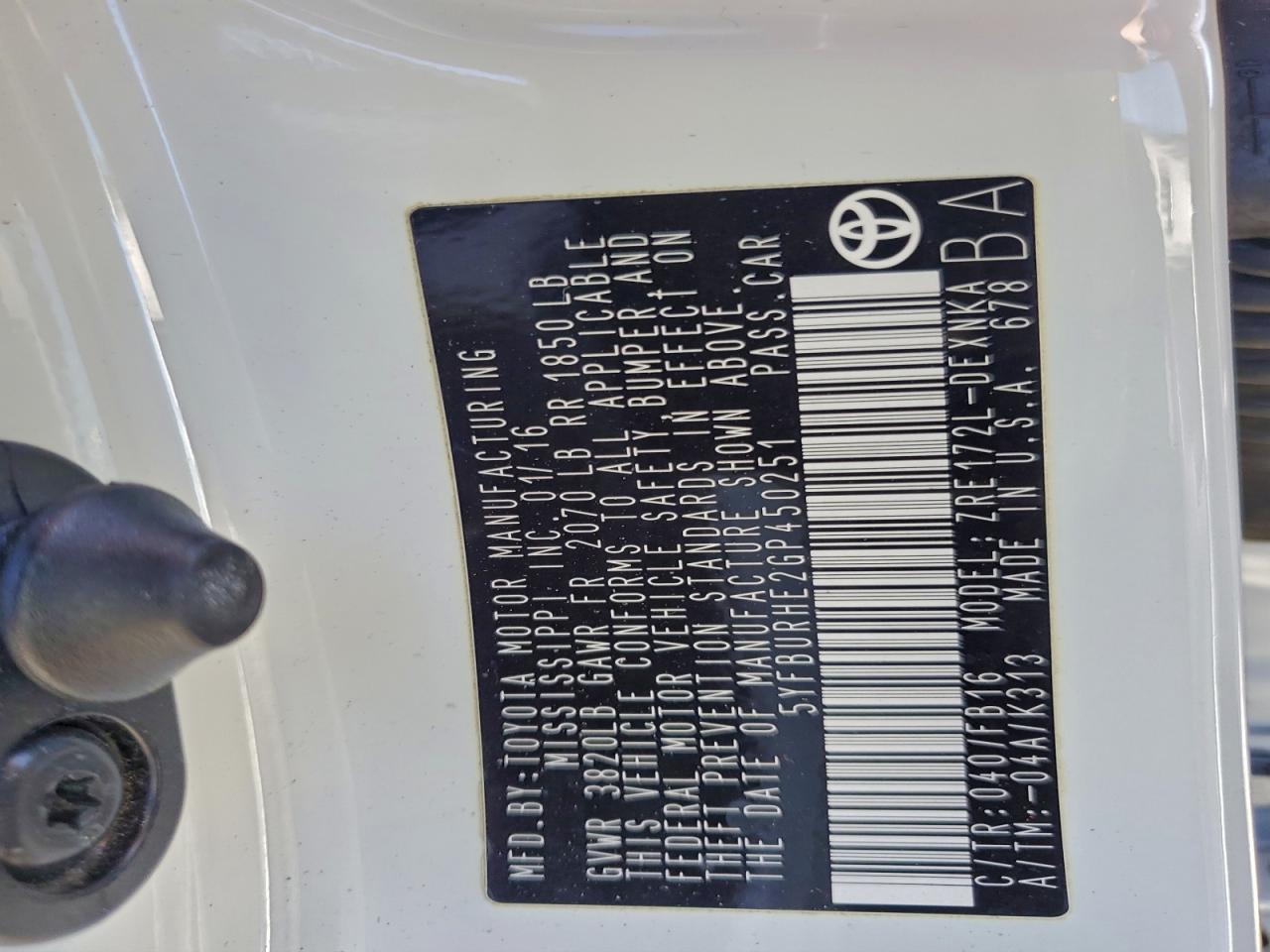 2016 TOYOTA COROLLA L photo 13