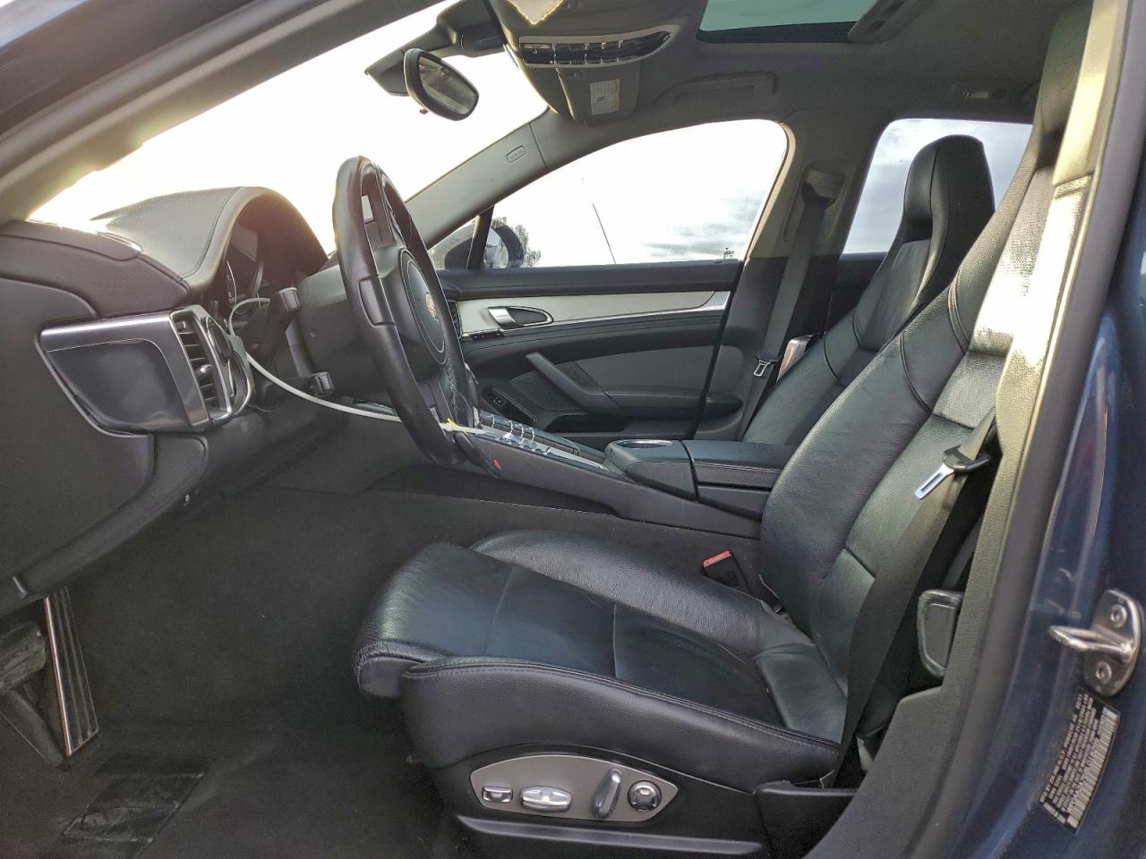 2011 PORSCHE PANAMERA 2 photo 7