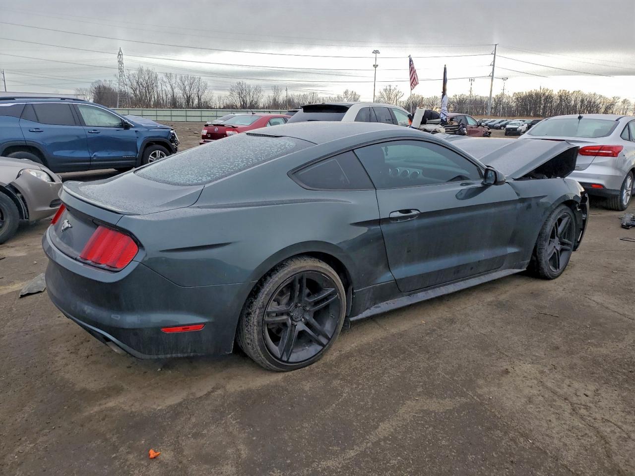 2015 FORD MUSTANG photo 3