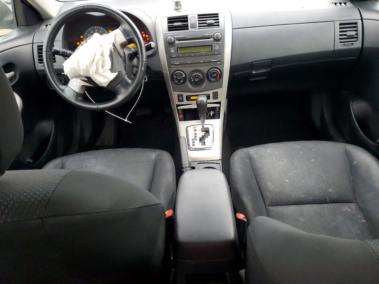 2010 TOYOTA COROLLA BASE photo 8