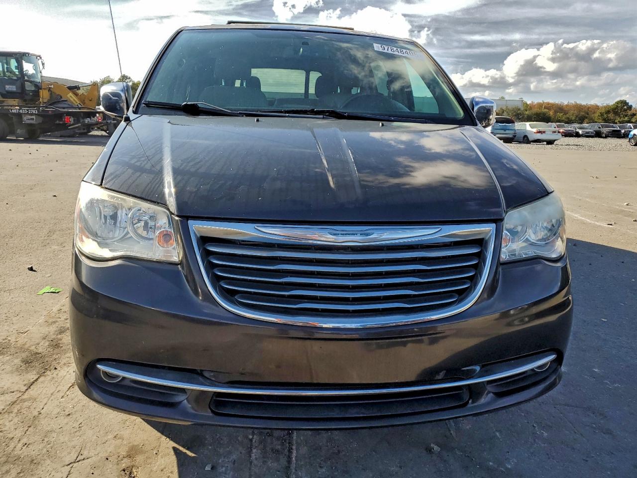 2015 CHRYSLER TOWN & COUNTRY TOURING L photo 5