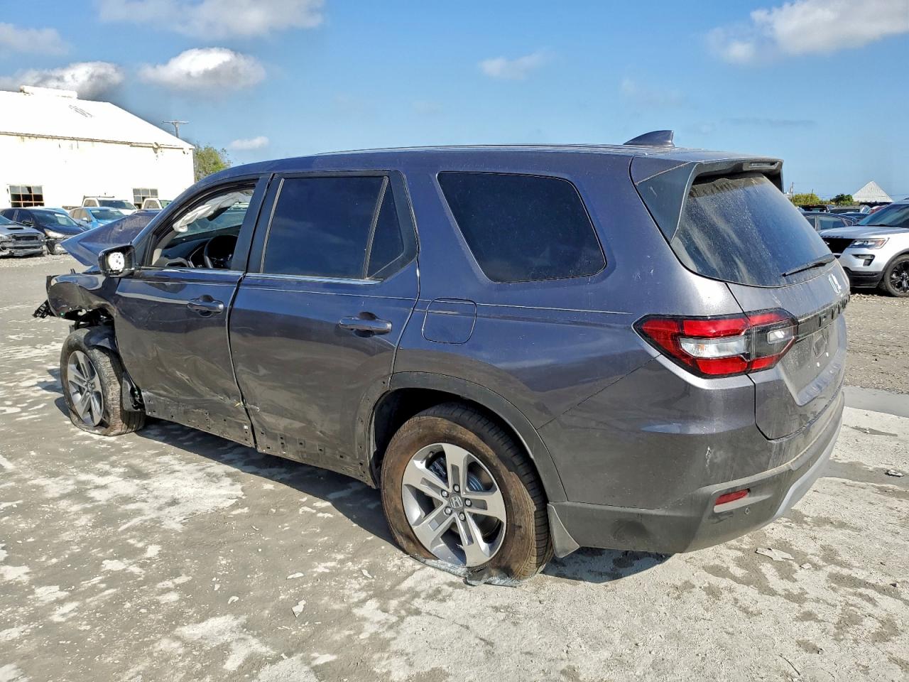 2025 HONDA PILOT EXL photo 2
