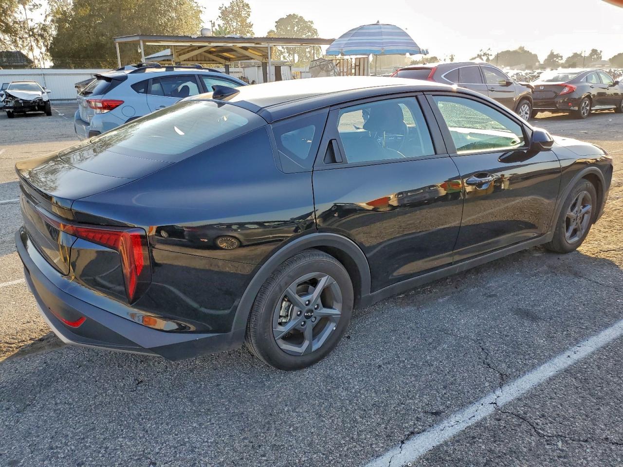 2025 KIA K4 LX photo 3